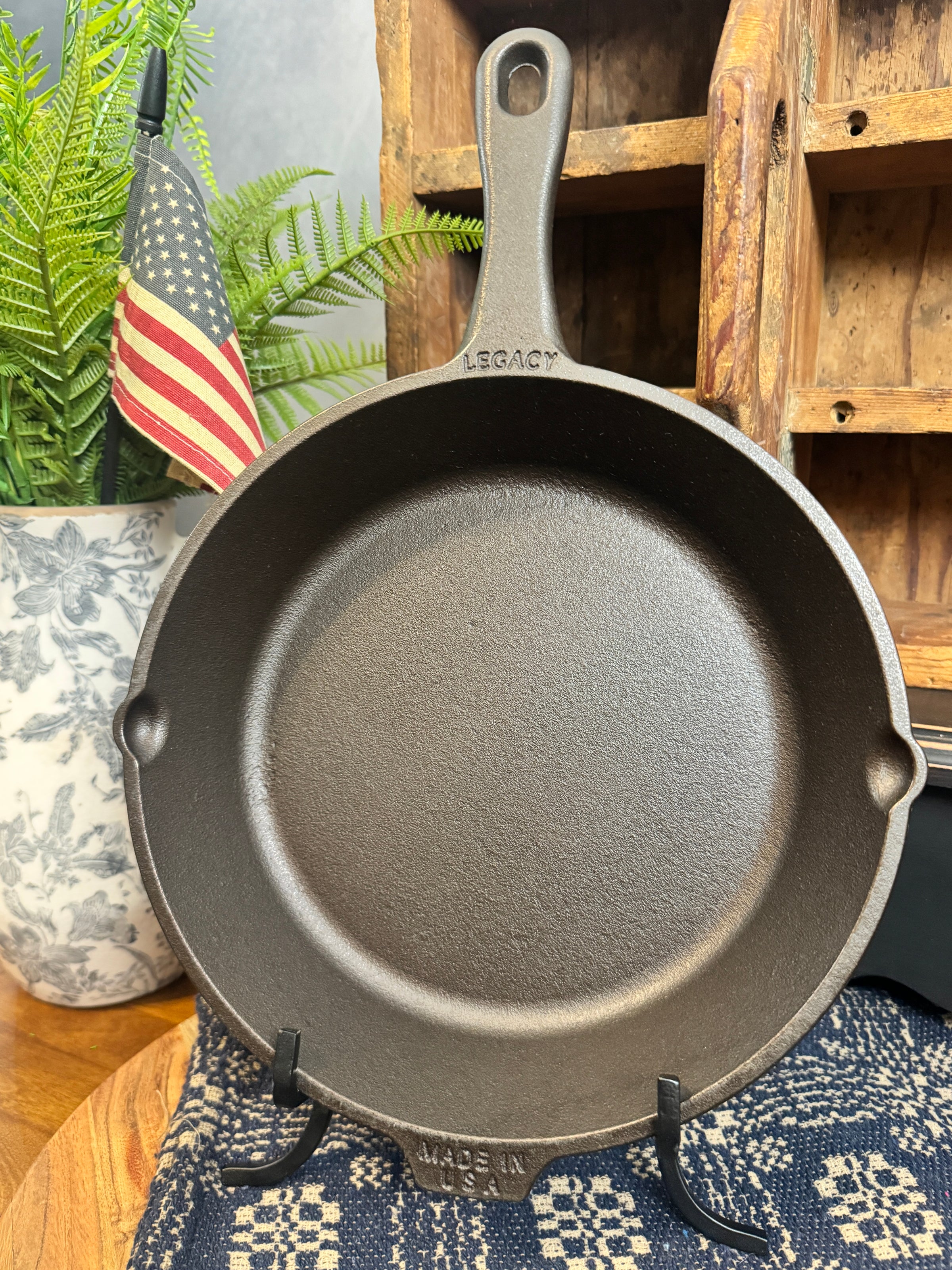 10" Cast Iron Skillet – 2.5" Maker's Mark, Monogram & Business Brand Engraving